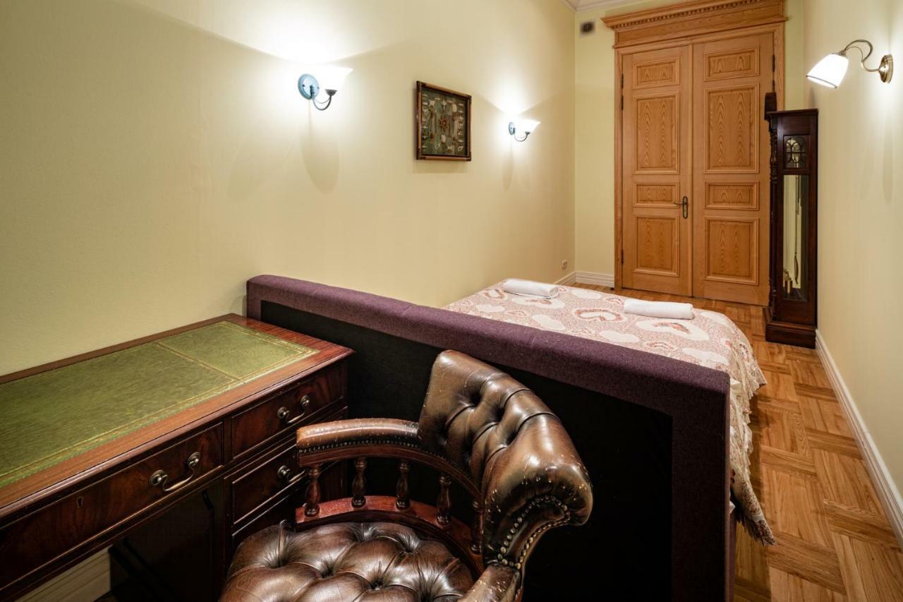 Old Riga 2 Bedroom Vecpilsetas Street Apartment ภายนอก รูปภาพ